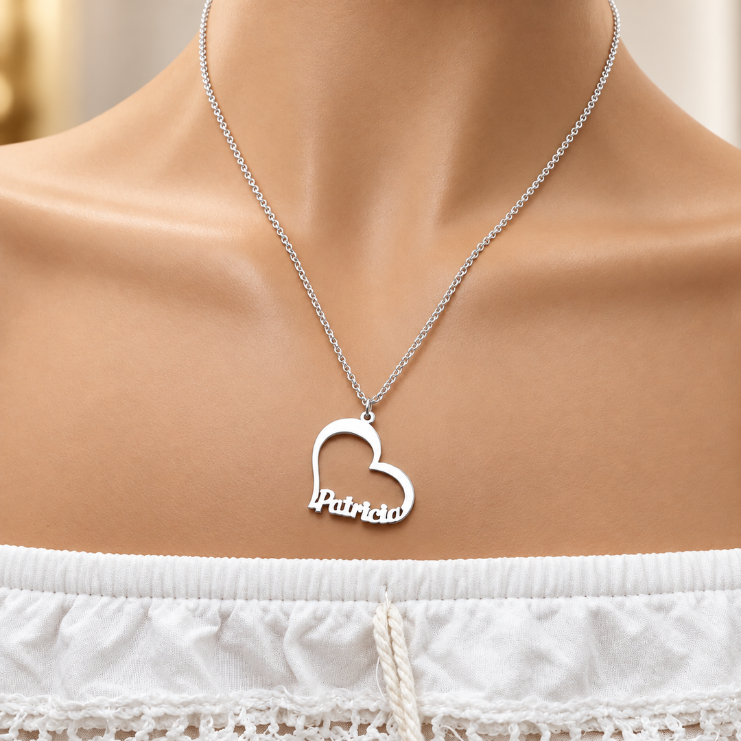 Cadena corazón con nombre