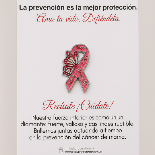 Pin de cancer de mama rosado con mariposa