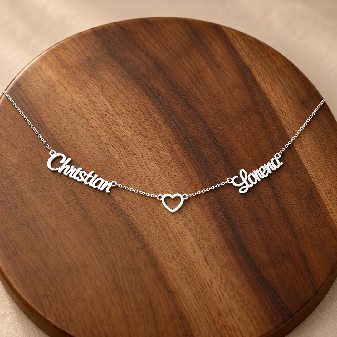 Cadena con dos nombres y corazón en medio - Unique Personalizado
